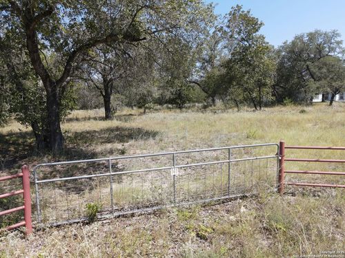 TBD LOT 141 E Cr 6868, Natalia, TX, 78059 | Card Image