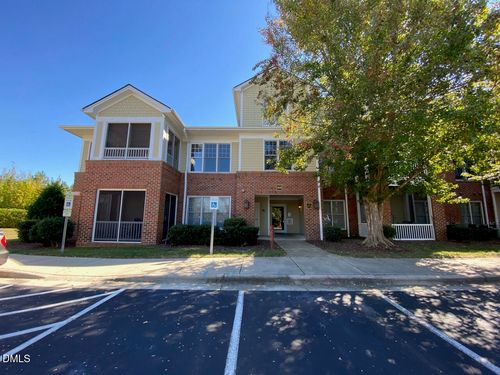 421-421 Waterford Lake Dr, Cary, NC, 27519-8629 | Card Image