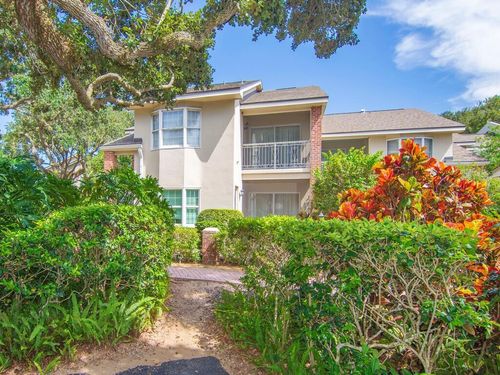2w-101 E Park Shores Cir, Indian River Shores, FL, 32963-3802 | Card Image