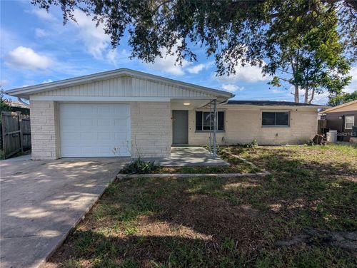 3911 Redwood Dr, HOLIDAY, FL, 34691-3565 | Card Image