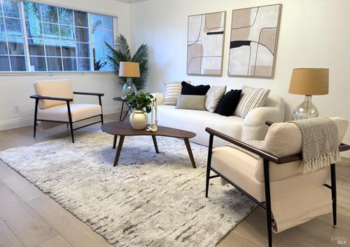 apt-c-5242 Miles Avenue, Oakland, CA, 94618 | Card Image