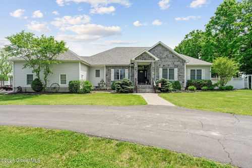 168 Quaker Rd, Johnsonville, NY, 12094-2915 | Card Image