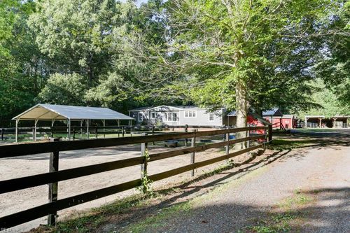 9361 Sheldon Ln, Gloucester, VA, 23061-5427 | Card Image