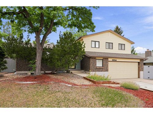 18744 E Brown Pl, Aurora, CO, 80013-2320 | Card Image