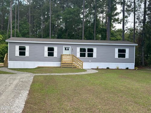 317 N Red Maple Ct, Swansboro, NC, 28584-8193 | Card Image