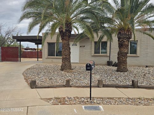 3645 S Alberta Pl, Tucson, AZ, 85730-3201 | Card Image