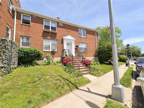 c1-17209 Crocheron Ave, Flushing, NY, 11358-2361 | Card Image