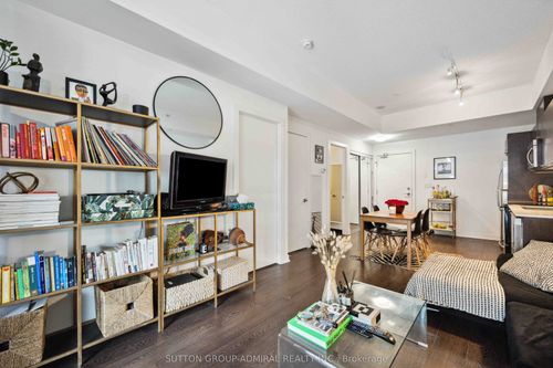 219-20 Bruyeres Mews, Toronto, ON, M5V0G8 | Card Image