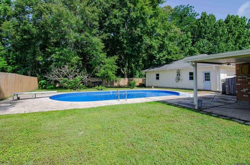 6647 Maple St, Zachary, LA, 70791-2985 | Card Image