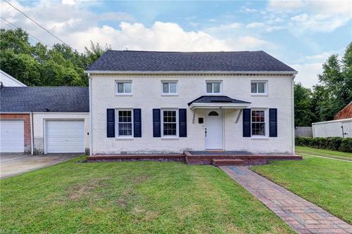 40 N Mary Peake Blvd, Hampton, VA, 23666-4043 | Card Image
