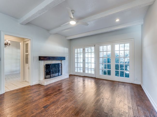 4713 O Connor Ct, Condo with 2 bedrooms, 3 bathrooms and null parking in Irving TX | Image 5