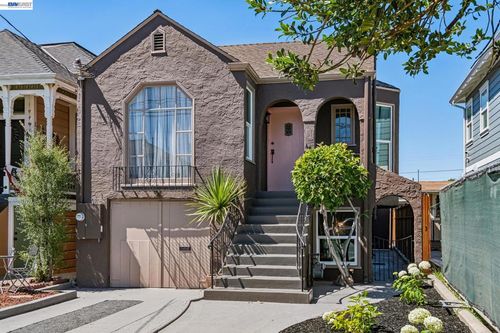 467 Santa Clara Ave, Alameda, CA, 94501-3242 | Card Image
