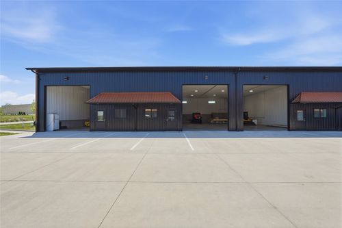 1-3-5-2485 Naples Ave Sw, Iowa City, IA, 52240 | Card Image