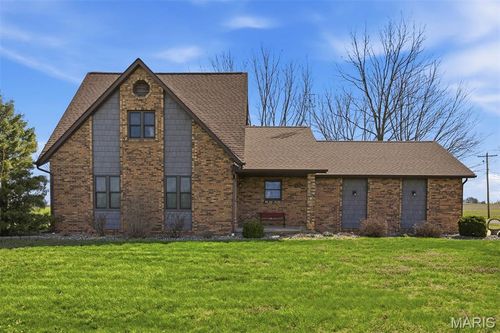 13005 Oil Field Road, Bartelso, IL, 62218 | Card Image