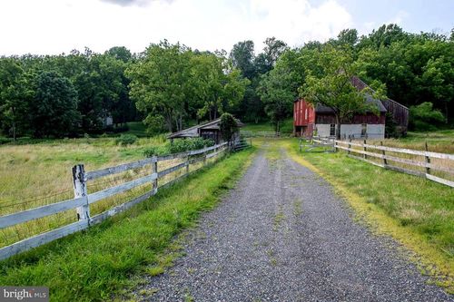 1891 Detweiler Rd, POTTSTOWN, PA, 19464-1516 | Card Image