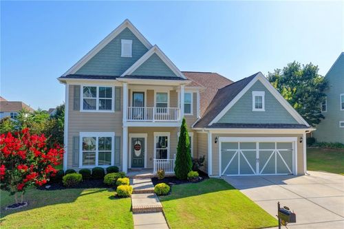 6420 Hickory Branch Dr, Hoschton, GA, 30548-4131 | Card Image