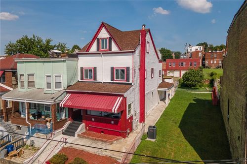 3212 Juliet St, Oakland, PA, 15213-4420 | Card Image