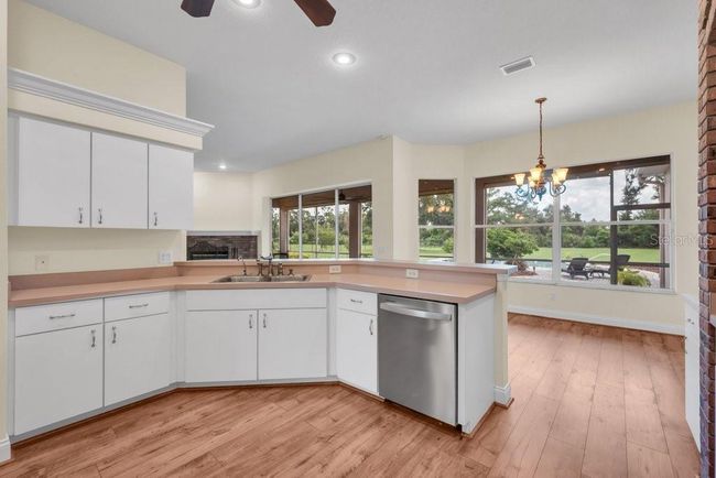10510 Lithia Estates Dr, House other with 3 bedrooms, 2 bathrooms and null parking in LITHIA FL | Image 22