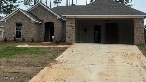 205 Hemingway Cir, Canton, MS, 39046-1107 | Card Image