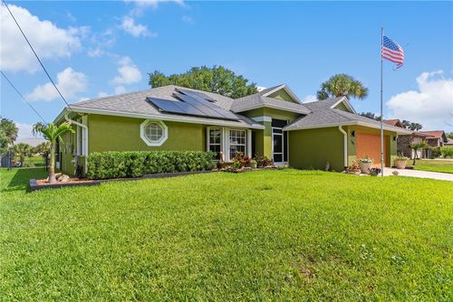 185 Joy Haven Dr, SEBASTIAN, FL, 32958-6201 | Card Image