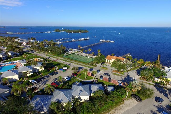 1594 Esterbrook Ln, House other with 2 bedrooms, 1 bathrooms and null parking in Sebastian FL | Image 33