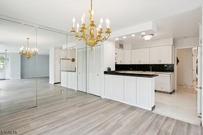 APT-518 - 1 Claridge Dr, House other with 2 bedrooms, 2 bathrooms and null parking in Verona NJ | Image 16