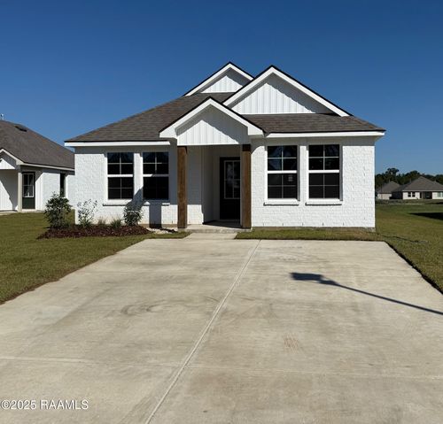 188 Stable Dr, Opelousas, LA, 70570-6976 | Card Image