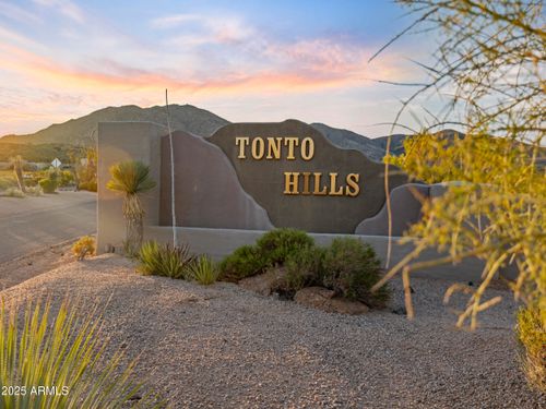 38-0 E Blue Wash Rd, Cave Creek, AZ, 85331 | Card Image