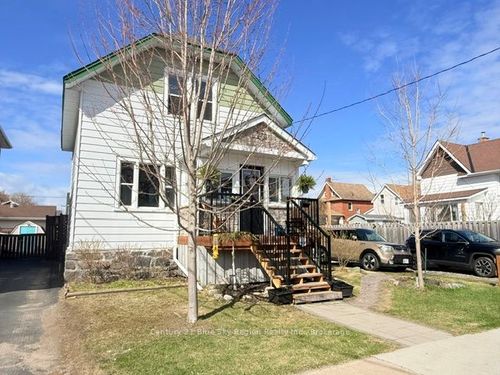 127 Fifth Ave E, North Bay, ON, P1B1N5 | Card Image