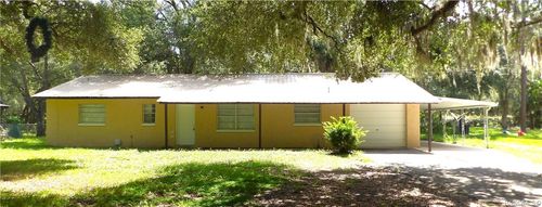 8935 N Basswood Ave, Crystal River, FL, 34428-8685 | Card Image