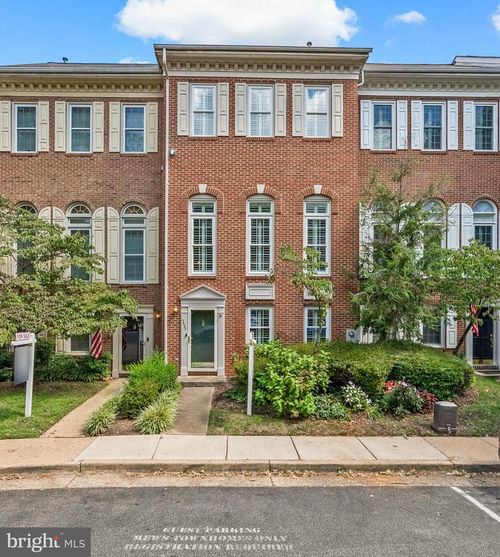 4657 Lambert Dr, ALEXANDRIA, VA, 22311-4942 | Card Image
