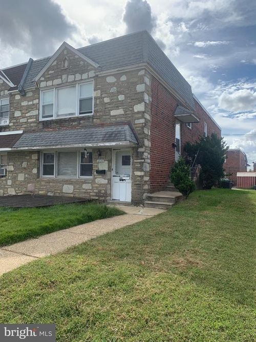 1620 Loney St, Philadelphia, PA, 19111-2935 | Card Image