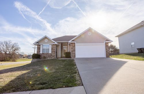 580 N Lynette Ave, Republic, MO, 65738-1284 | Card Image