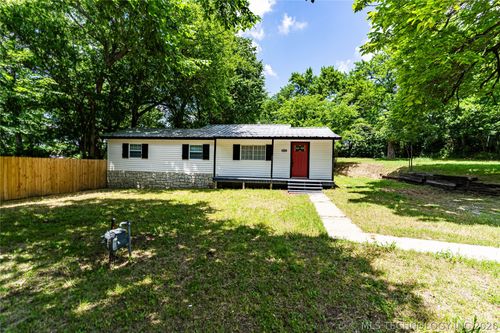 9263 Oklahoma Ave, Sapulpa, OK, 74066-8359 | Card Image