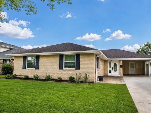 4504 Senac Dr, Metairie, LA, 70003-2704 | Card Image