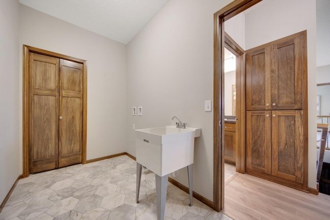 laundry room.jpg | Image 27