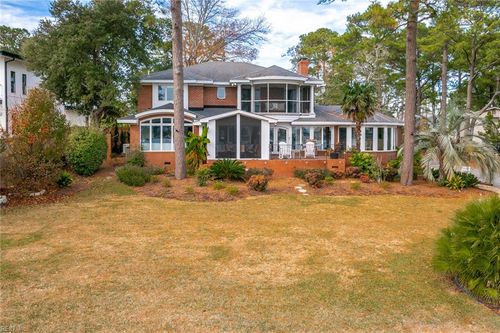 2001 English Cedar Cir, Virginia Beach, VA, 23451-1621 | Card Image