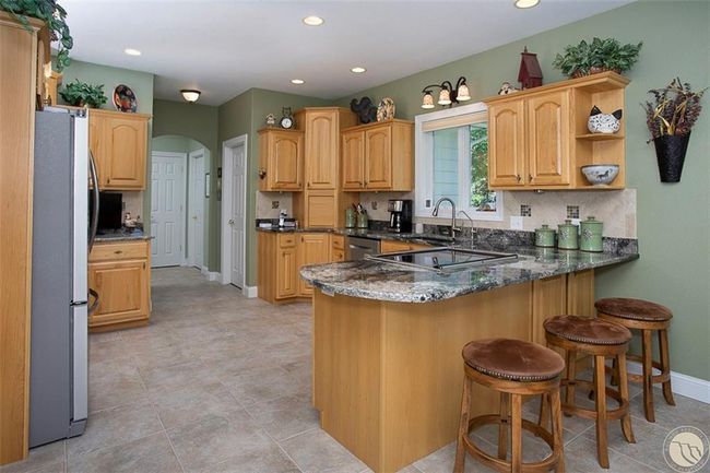 Hickory Kitchen | Image 11