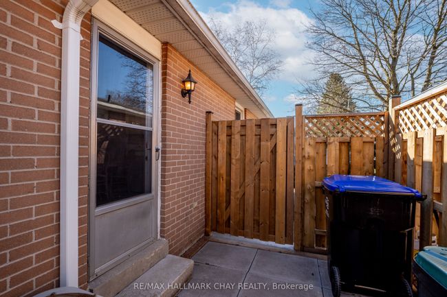 28 Brown St, House attached with 4 bedrooms, 2 bathrooms and 3 parking in Tottenham ON | Image 34