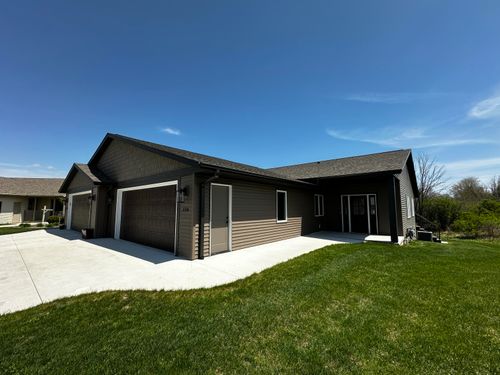 116 Sunrise Ct, Cedar Grove, WI, 53013-1651 | Card Image