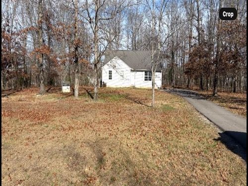9106 Redbud Ln, Nunnelly, TN, 37137-3783 | Card Image