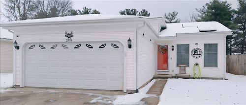 2519 Woodlawn Dr, Charleston, IL, 61920-4254 | Card Image