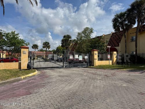2-3917 Corrida Ct, Jacksonville, FL, 32217-2890 | Card Image