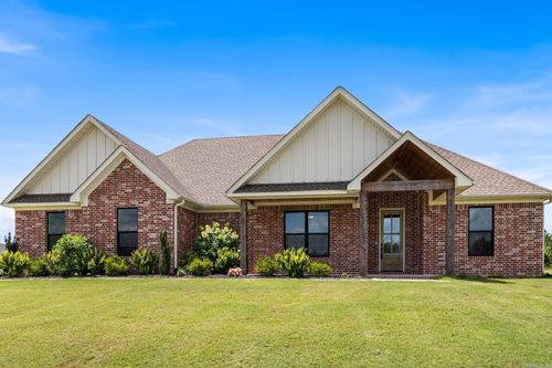 2065 Kaysen Ln, Hensley, AR, 72065-5008 | Card Image