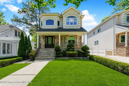 38 Cloverdale Ave, Staten Island, NY, 10308-2632 | Card Image