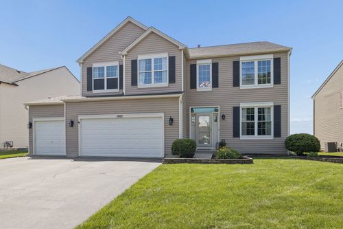 1905 Springside Dr, Plainfield, IL, 60586-4257 | Card Image
