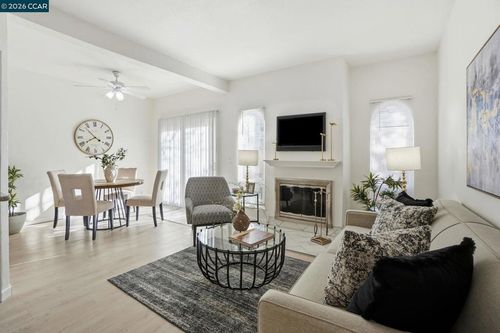 apt-3-1255 Detroit Ave, Concord, CA, 94520-3679 | Card Image