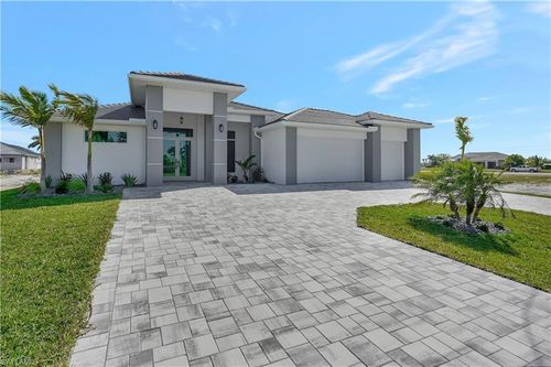 811 Old Burnt Store Rd N, Cape Coral, FL, 33993-5544 | Card Image