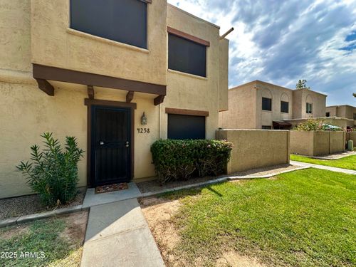 4258 N 81st St, Scottsdale, AZ, 85251-2667 | Card Image