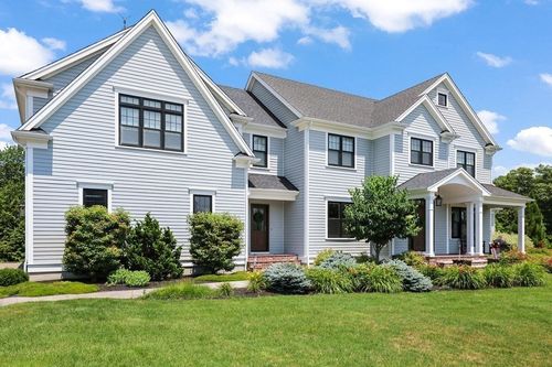 22 Chickadee Way, North Attleboro, MA, 02760-2763 | Card Image